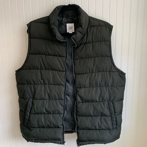 Men’s Gap Puffy Vest